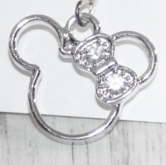 Disney Minnie Mouse necklace - Picture 12 of 13